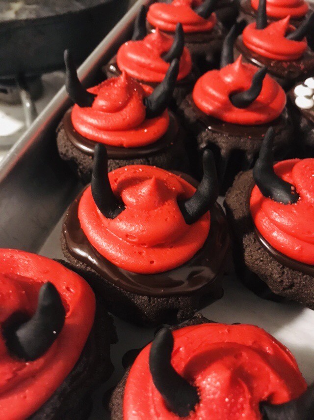 Devil's Food Cupcakes